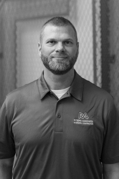 Ryan Decker - headshot of WMCI Drywall Instructor